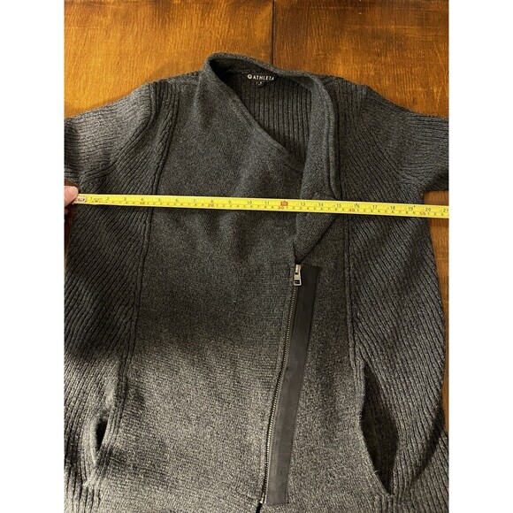 Athleta #352993 Sentinel Sweater Moto Wrap Gray Merino Wool Blend Jacket Small - Picture 12 of 13